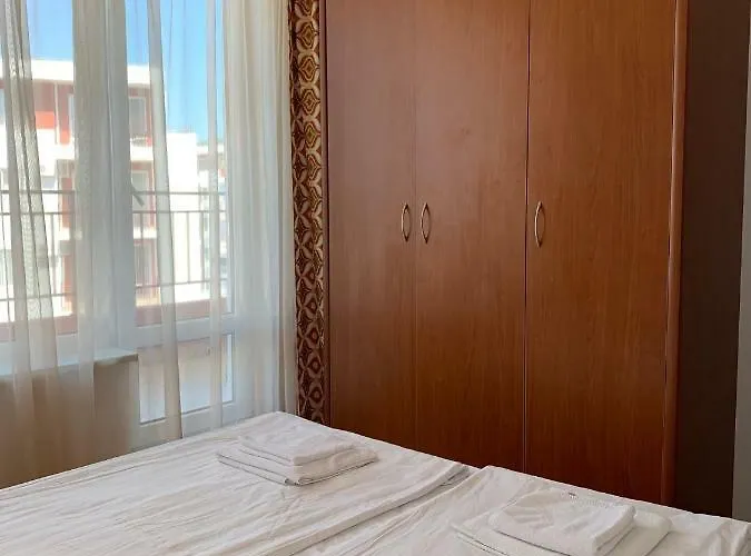 Marina View By Kalina Resort, 公寓 圣弗拉斯